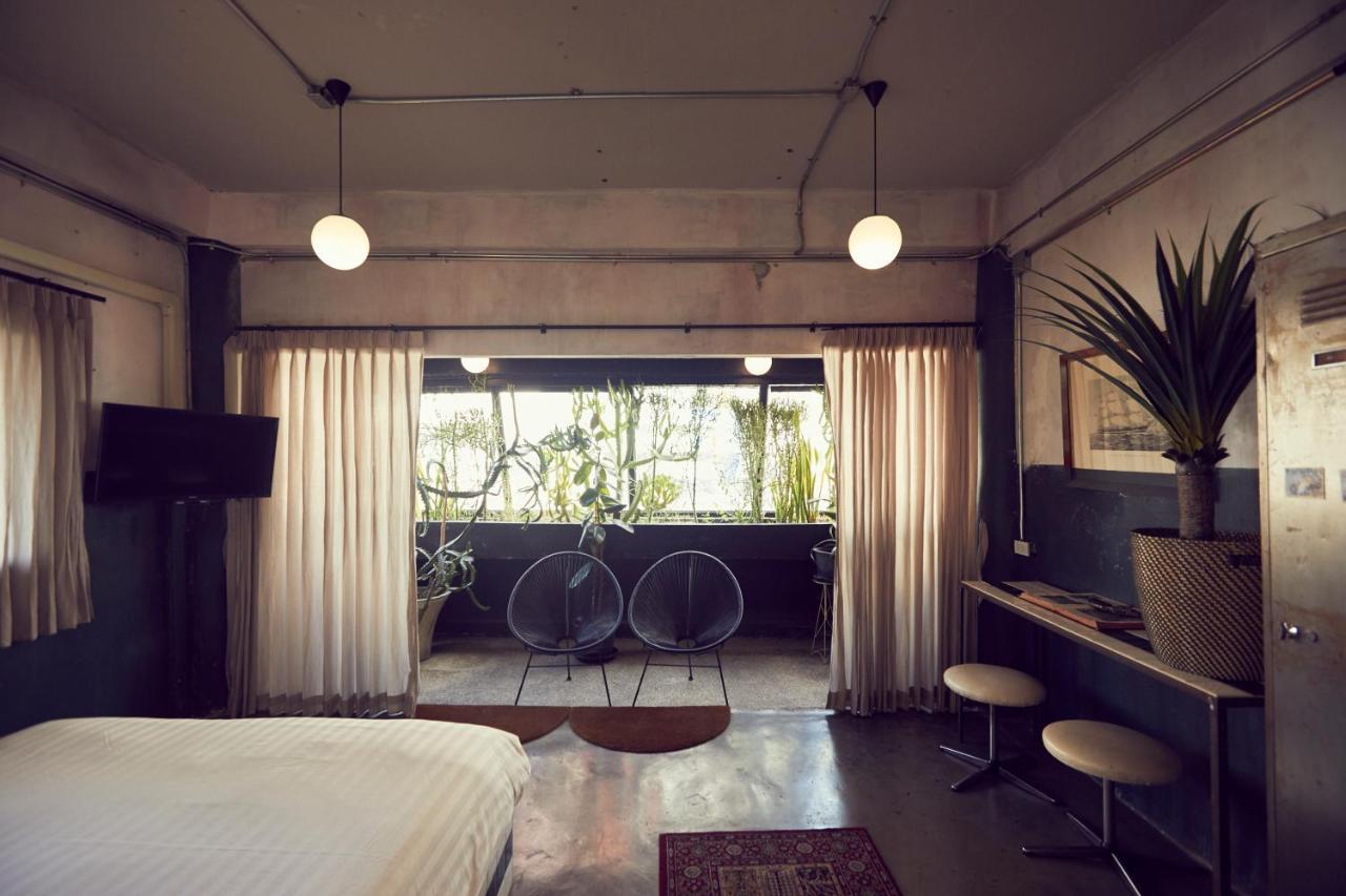 The Mustang Nero Hotel Бангкок Экстерьер фото