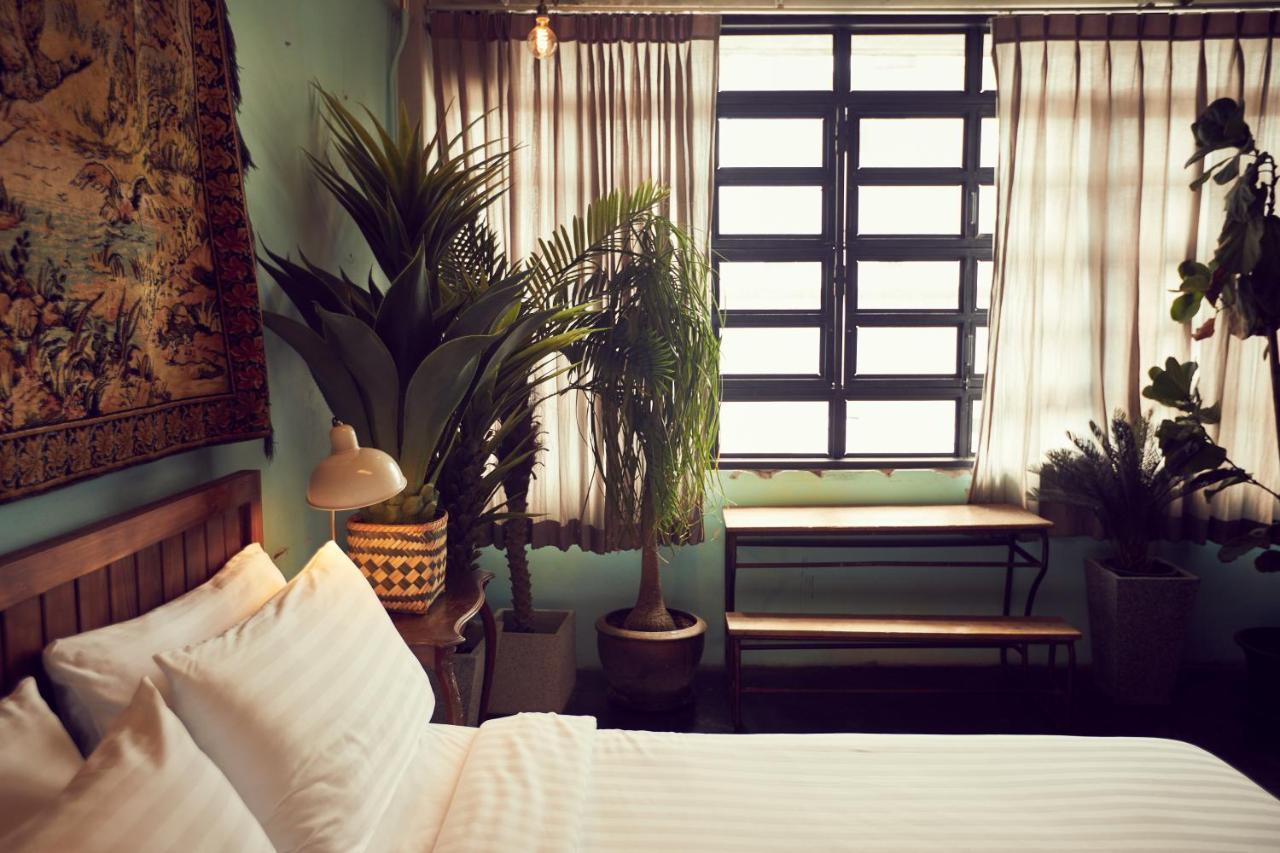 The Mustang Nero Hotel Бангкок Экстерьер фото